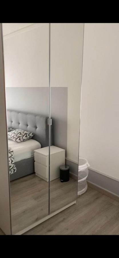Qdb Geneve Hyper Centre Hotel Ngoại thất bức ảnh